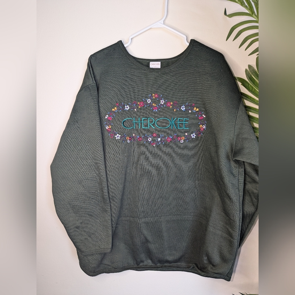Vintage CHEROKEE forest green with floral design sweatshirt size Large oversize